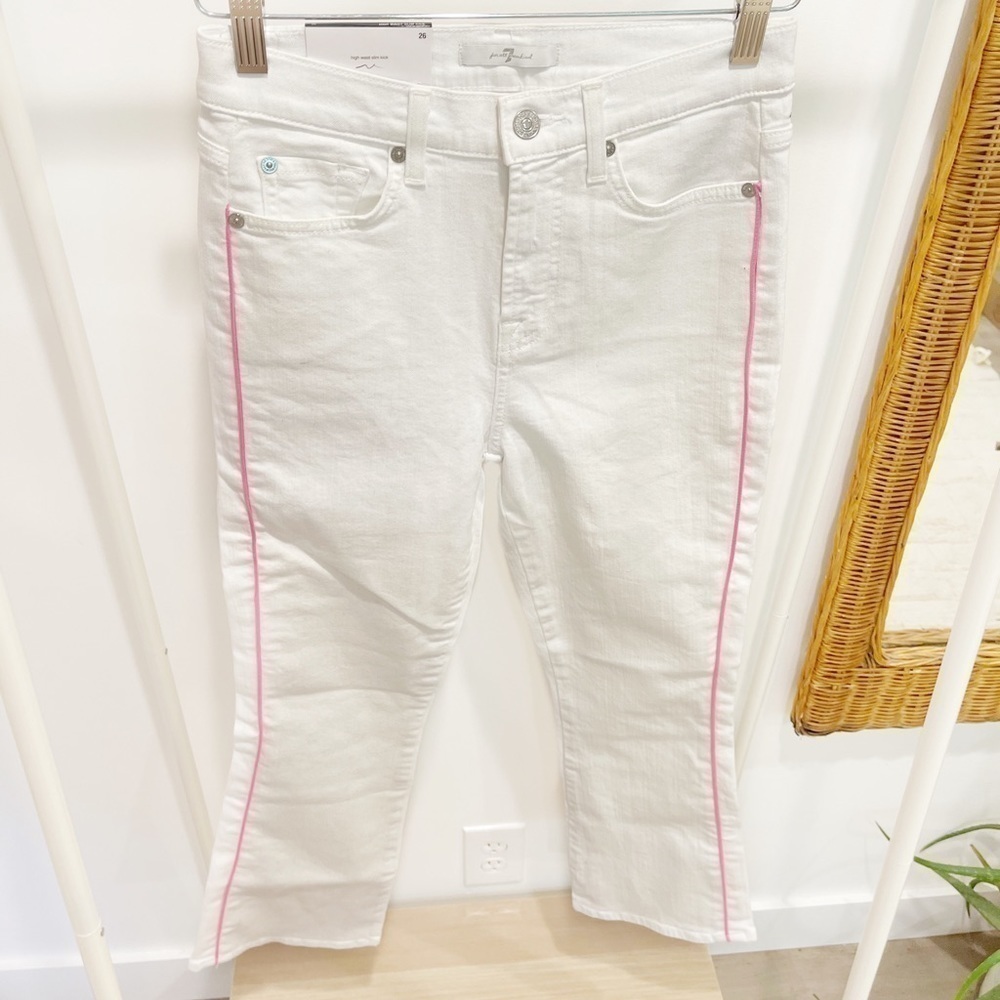 7 For All Mankind Highwaisted Kick Crop Jean - 26 - Picture 5 of 8